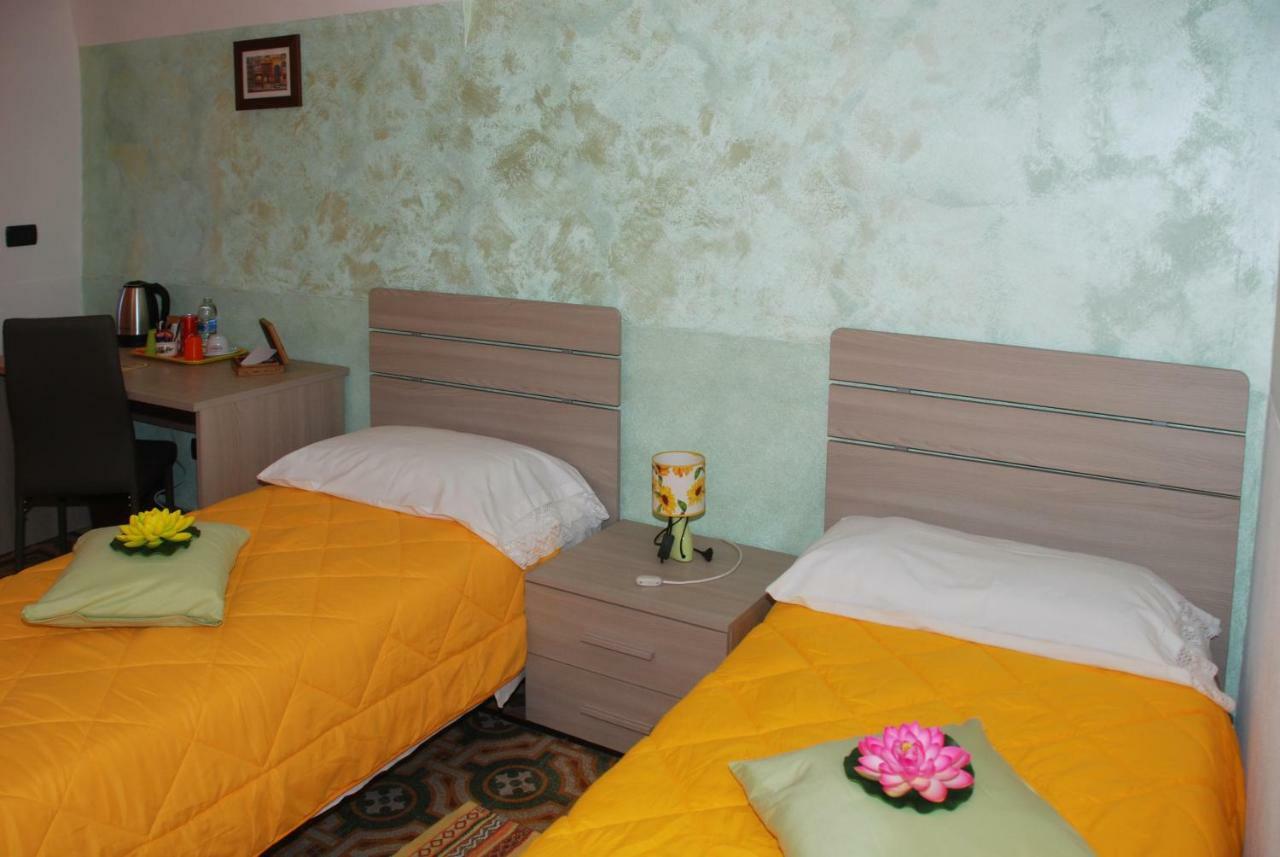 Bed and Breakfast La Cascina Aglie Экстерьер фото