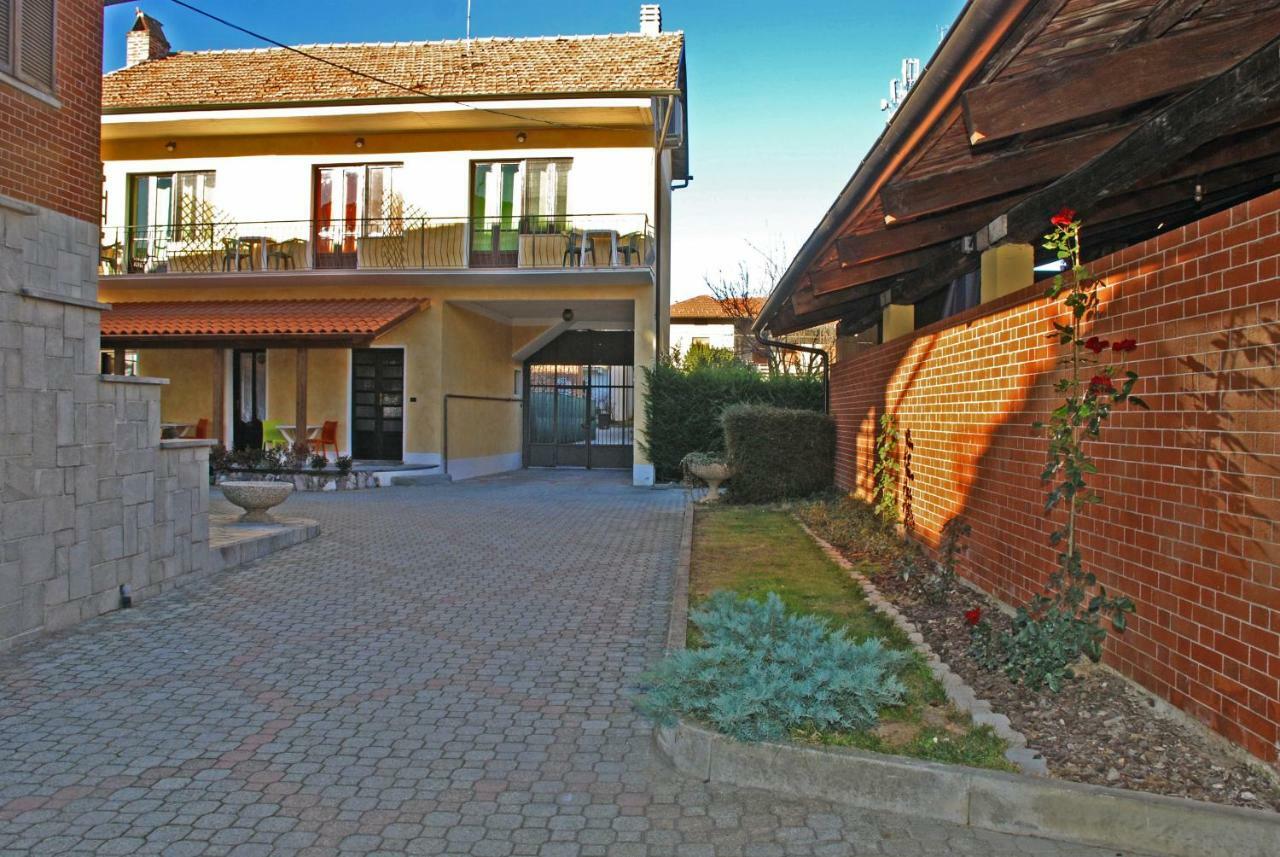 Bed and Breakfast La Cascina Aglie Экстерьер фото