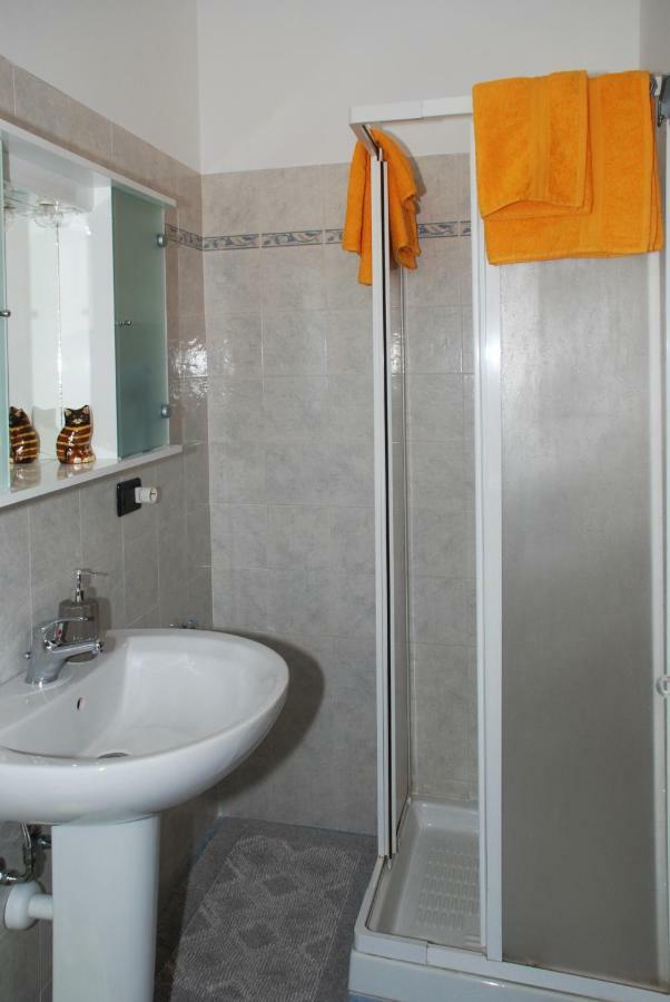 Bed and Breakfast La Cascina Aglie Экстерьер фото
